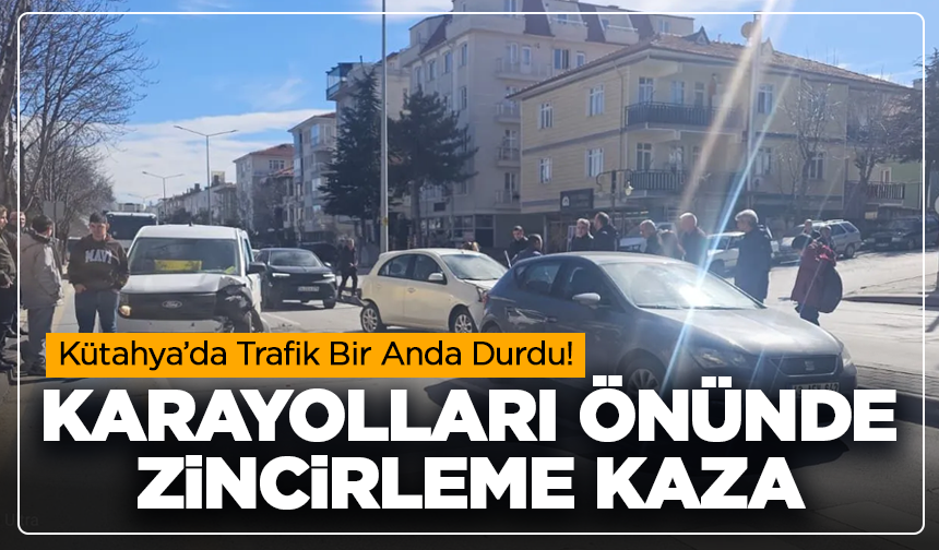 Karayolları önünde zincirleme kaza: PTT aracı minibüse çarptı