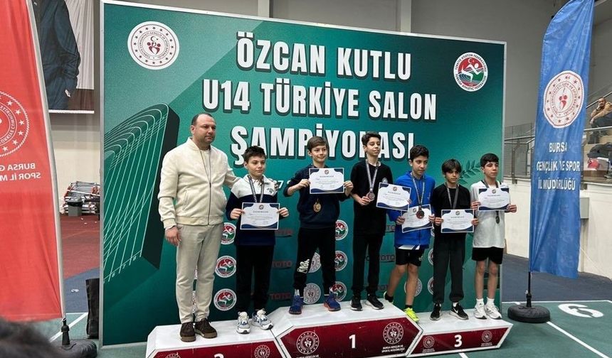 Atletizmde Bilecik rüzgârı: Türkiye 2’nciliği geldi