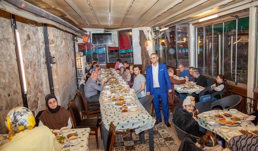 Kütahya’da Altı Nokta Körler Derneği üyeleri iftar sofrasında buluştu