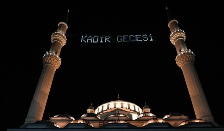 Kadir Gecesi bu yıl ne zaman? Bin aydan daha hayırlı gece için geri sayım başladı