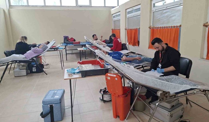 Hayat kurtaran adım: Hisarcık’ta veliler kan bağışında buluştu