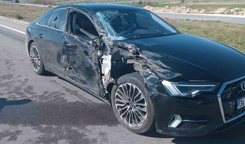 Otomobille patpat çarpıştı: 2 yaralı