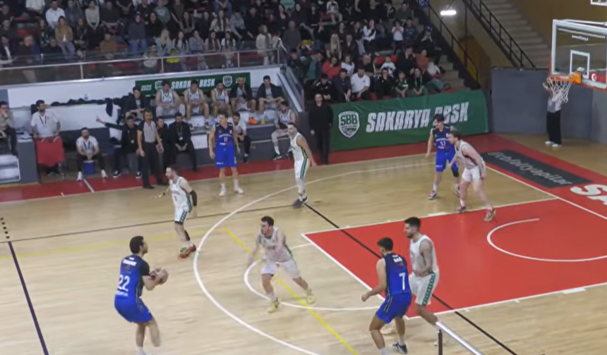 Kütahya Belediyespor, Sakarya'dan mağlubiyetle ayrıldı: 88-80