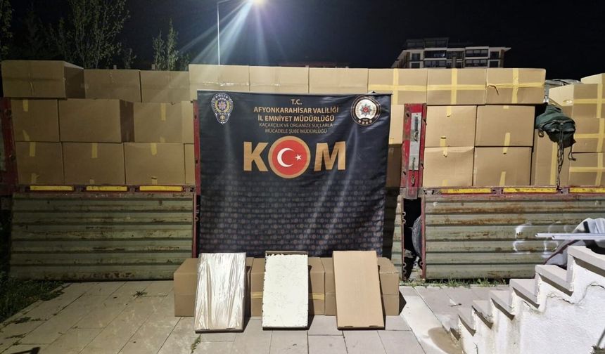Dev operasyon: 20 milyon TL değerinde kaçak makaron yakalandı