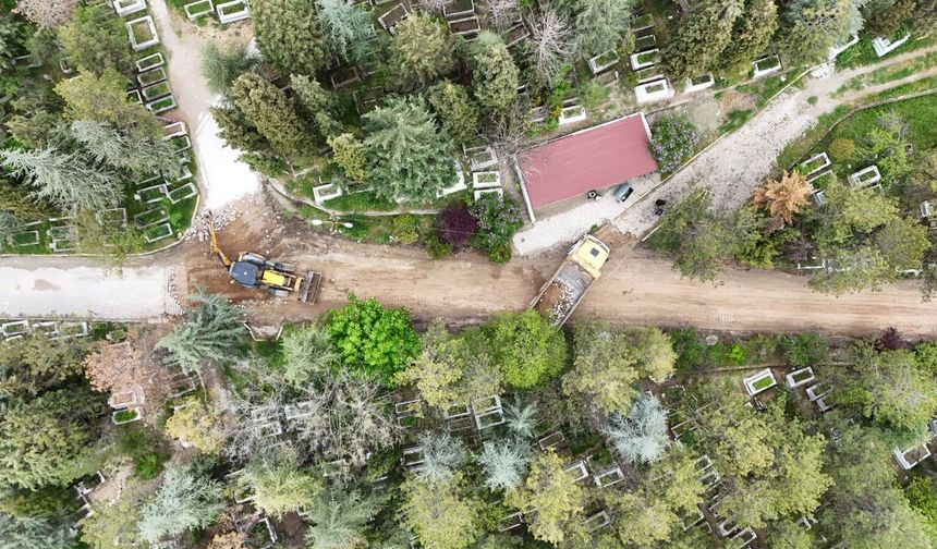 Emet Belediyesi harekete geçti: mezarlık yolları yenileniyor