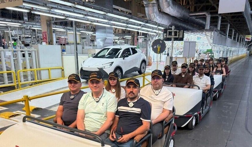 Hisarcık MYO Öğrencileri Sakarya'nın Sanayi ve Kültürünü Yerinde İnceledi