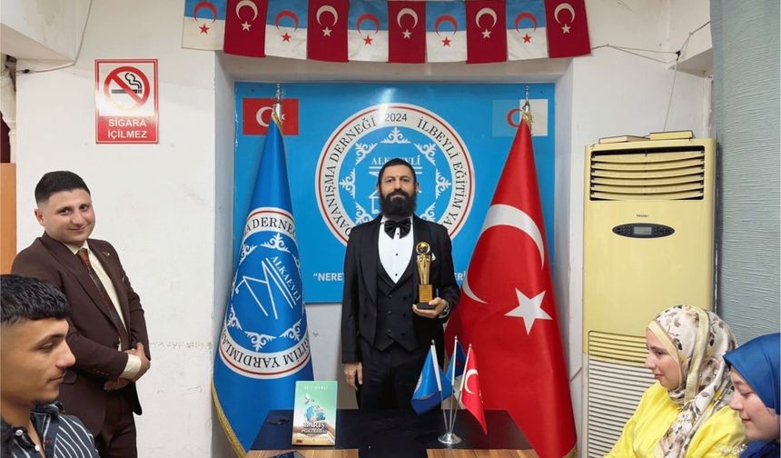 Akif Manaf’a “Eğitim ve Barış Ödülü”