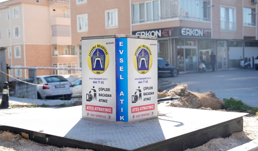 Tavşanlı’da Çöp Konteynerleri Yer Altına İniyor
