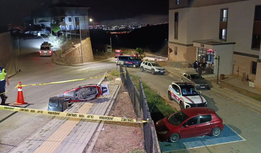 Motosiklet şarampole uçtu, anne karnındaki bebek hayatını kaybetti