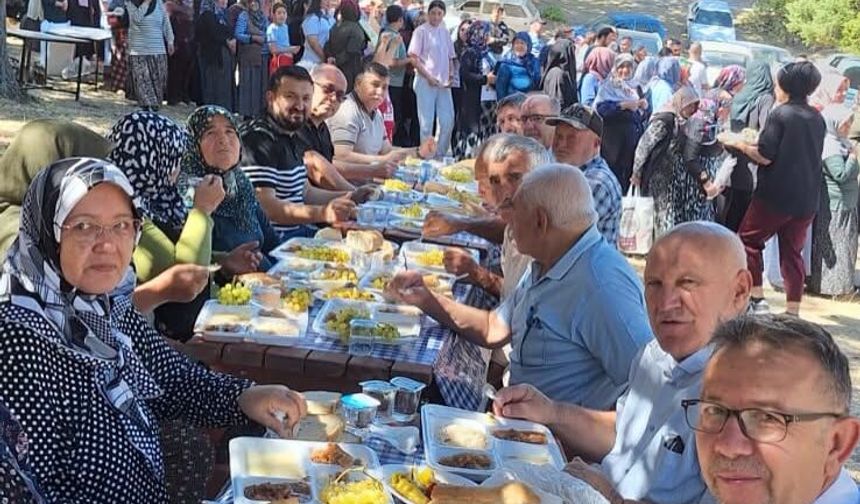 Emet'te üç köyde güz hayrı etkinliği gerçekleştirildi