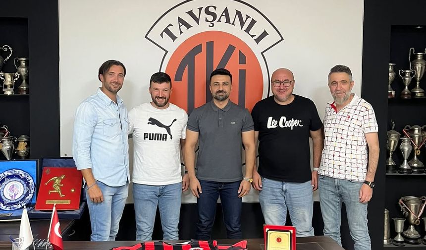 TKİ Tavşanlı Linyitspor’dan kulüp doktoru Şahin'e veda