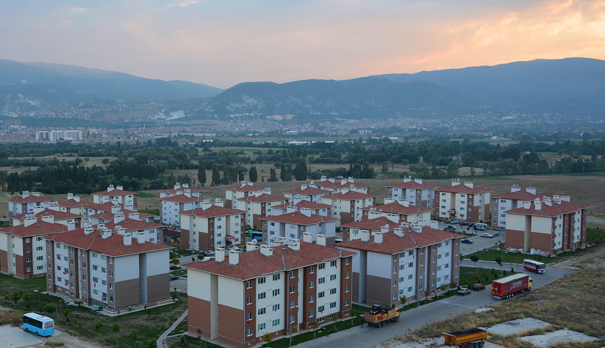 Kutahya Da Kurasiz Ve 185 Tl Taksitle Ev Firsati