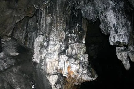 Zeytinköy Mağarası