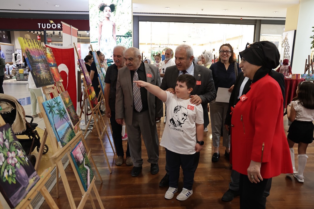 541153744 18385844206134776 9854603053152368 N