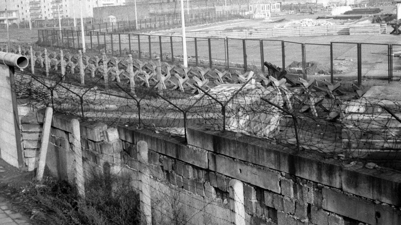 Berlin Duvari Aa 1946181