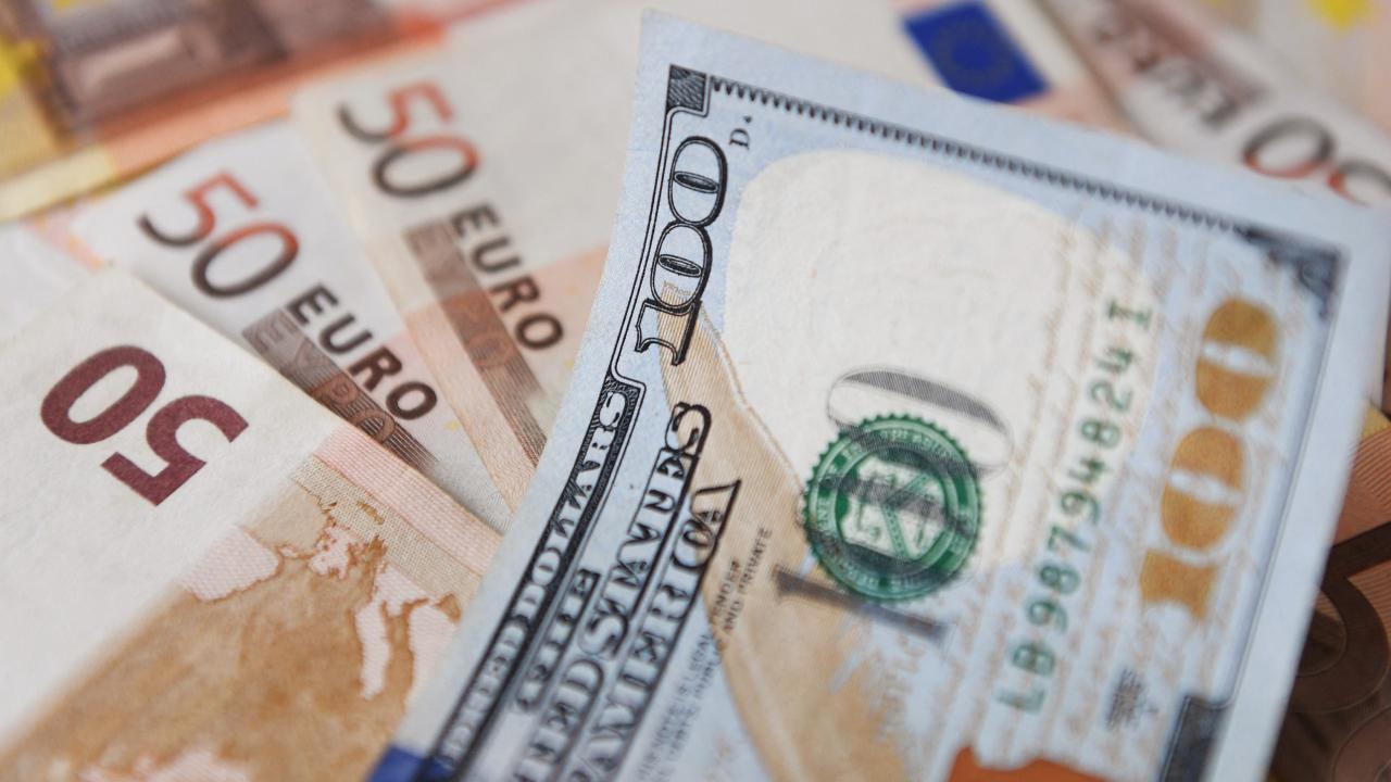 Euro Dolar