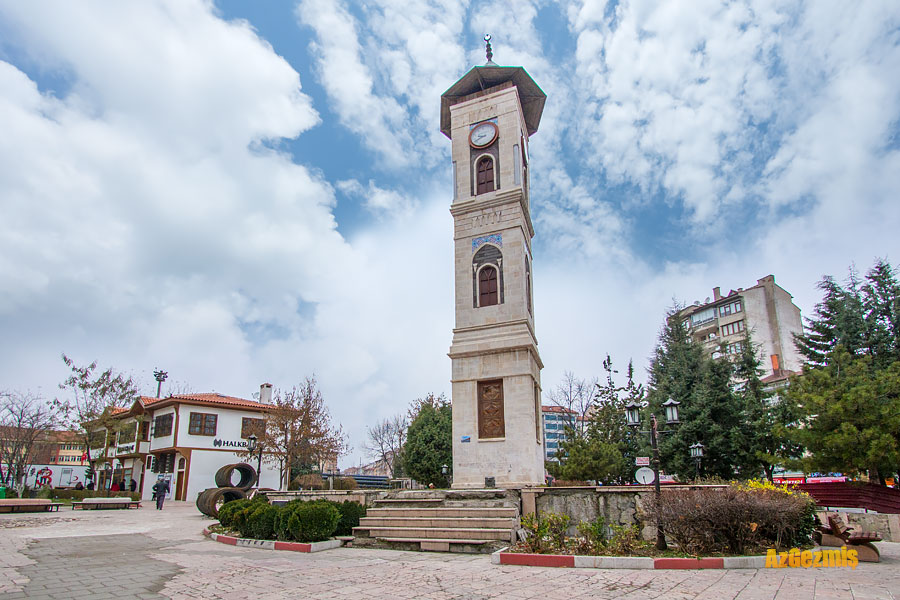 Kutahya Saat Kulesi Azgezmis