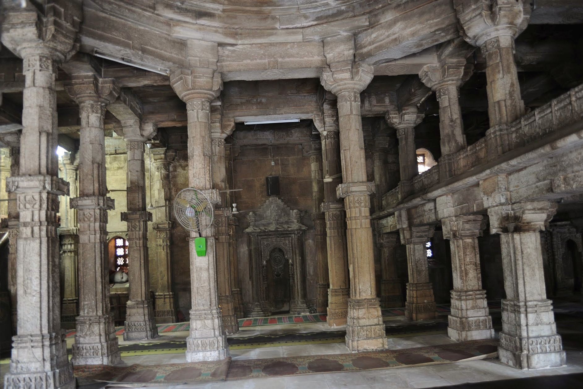 Raj Babri2
