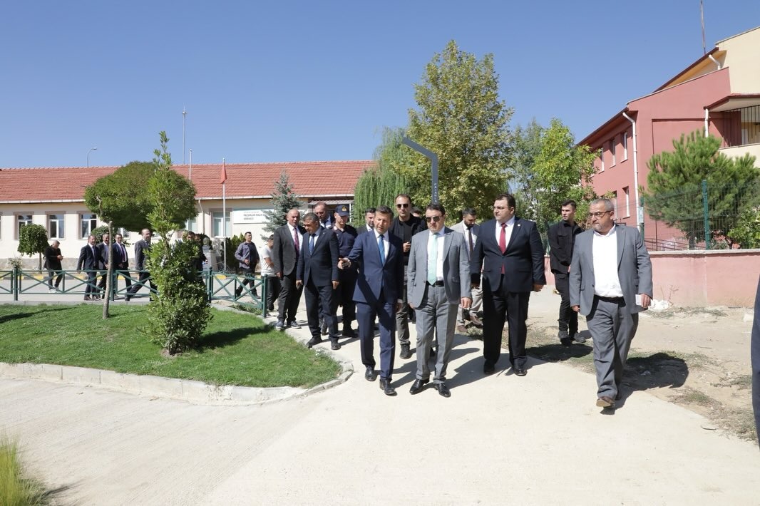 Daa3D8Ed 4D20 4D2E B11C 61F36Bb3F6B9