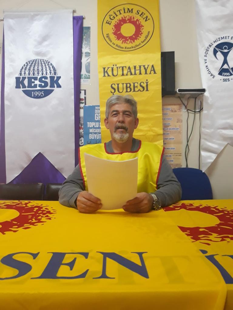 Kamu Emekcileri Sendikalari Konfederasyonu K E S K Donem Sozcusu Ve Egitim Sen Kutahya Sube Baskani Hilal Gokbel