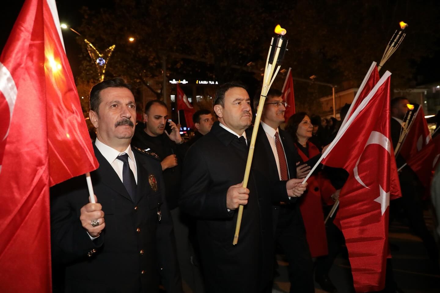 189389F5 E028 4Dfe 9C40 F57983B22Aa4