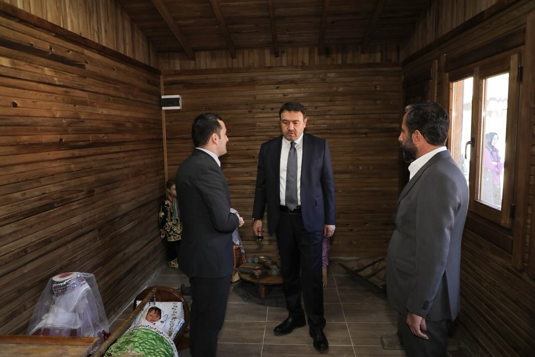 581Daf1E 45B9 4Cfd 9F19 504285Ecfb28