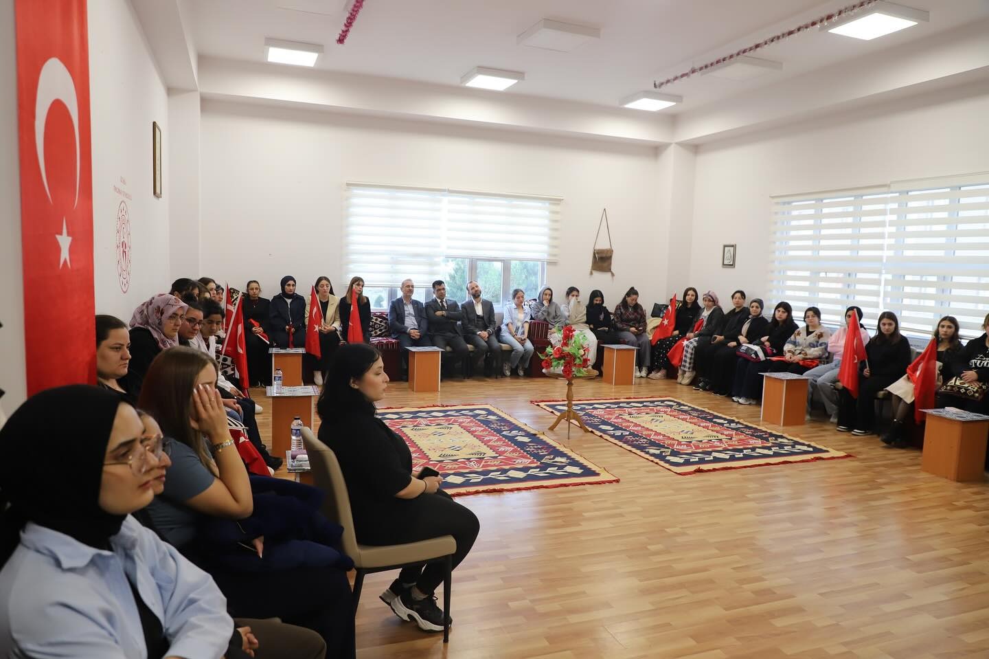 7A1Ed126 3828 43C8 95F4 F4Bd2622420F