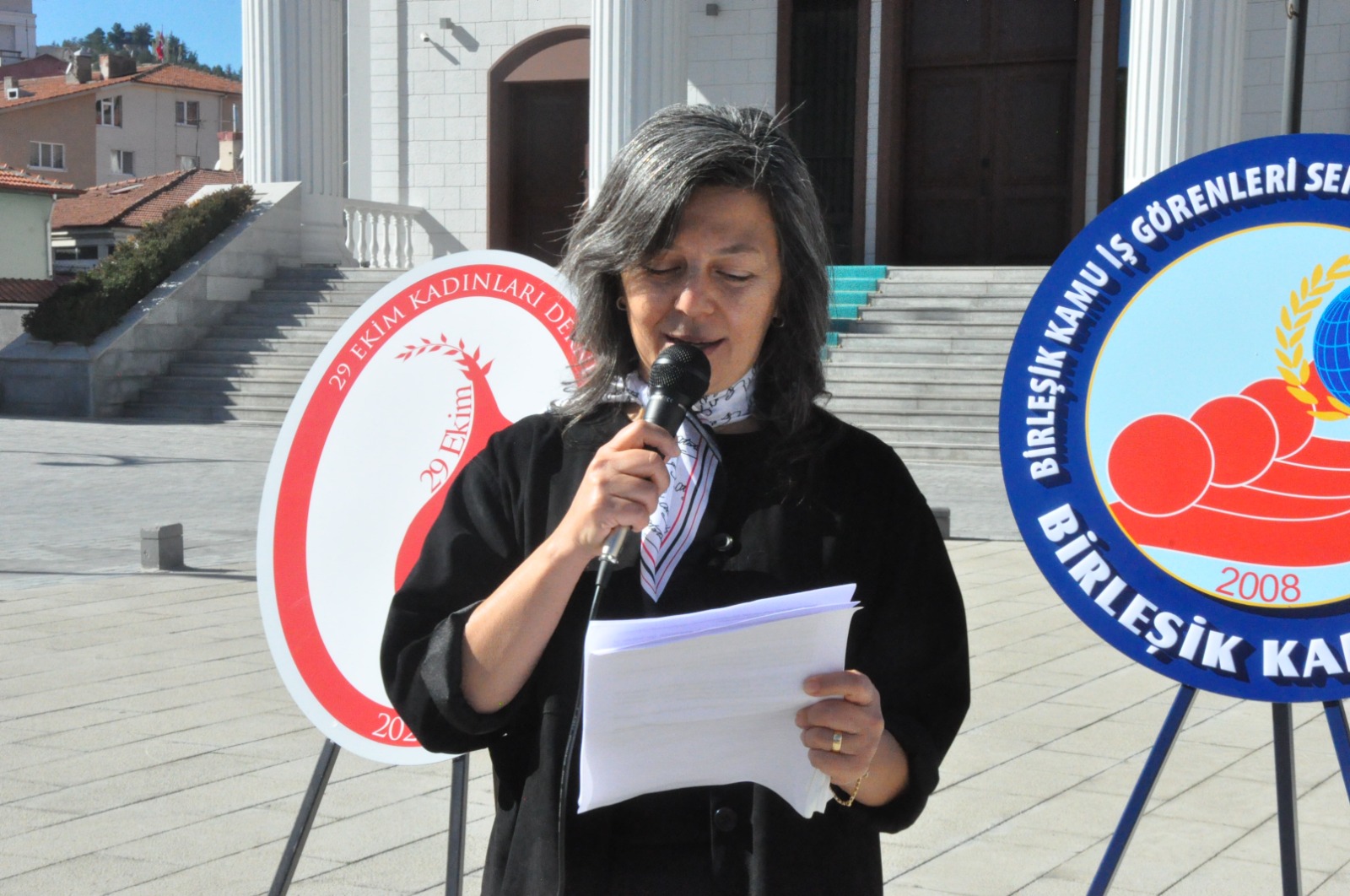 9243908E 0678 4Bb1 B586 36C134157608