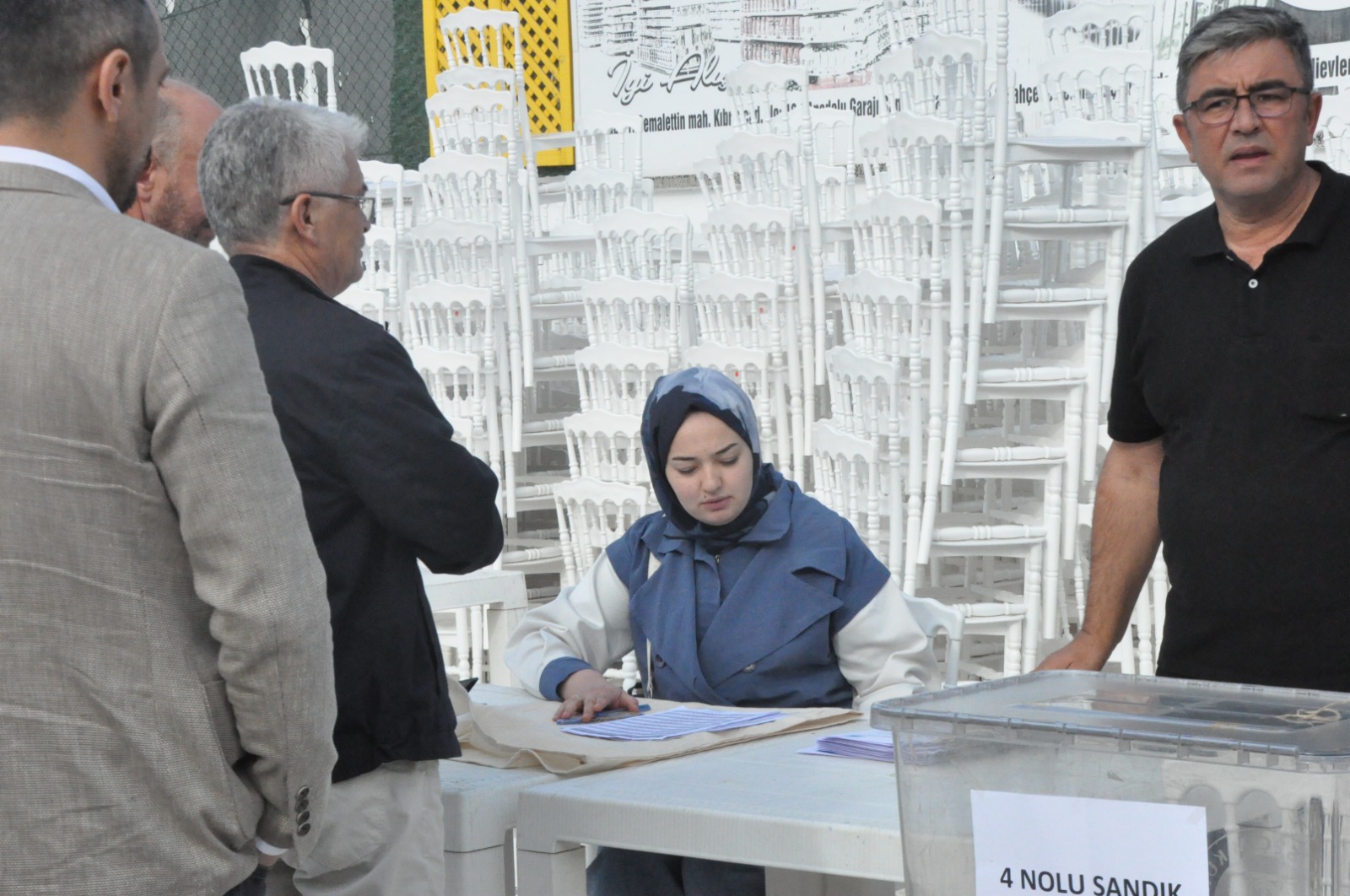 17D77A66 03B8 4Aa0 8E10 E9D9Eca363A8