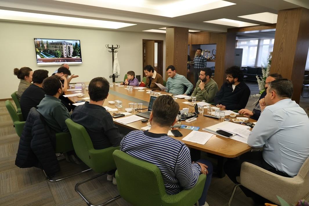 1Ccde963 6862 455F Ba68 441Caa989598