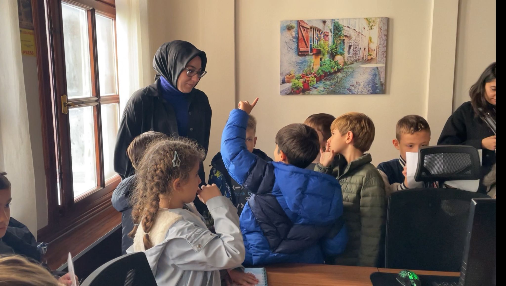 23374B4A Fa2C 4Fda 8Bf8 9411722Cbf38-1