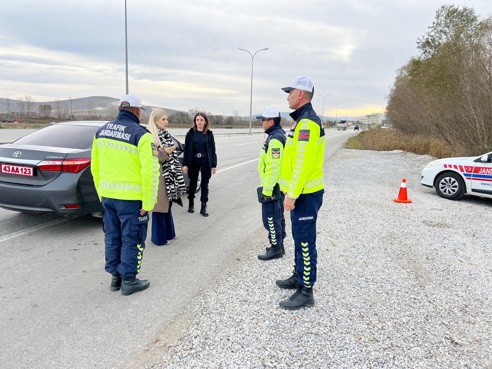 27Adfd39 8841 4360 Bac4 D5Efc3F28641