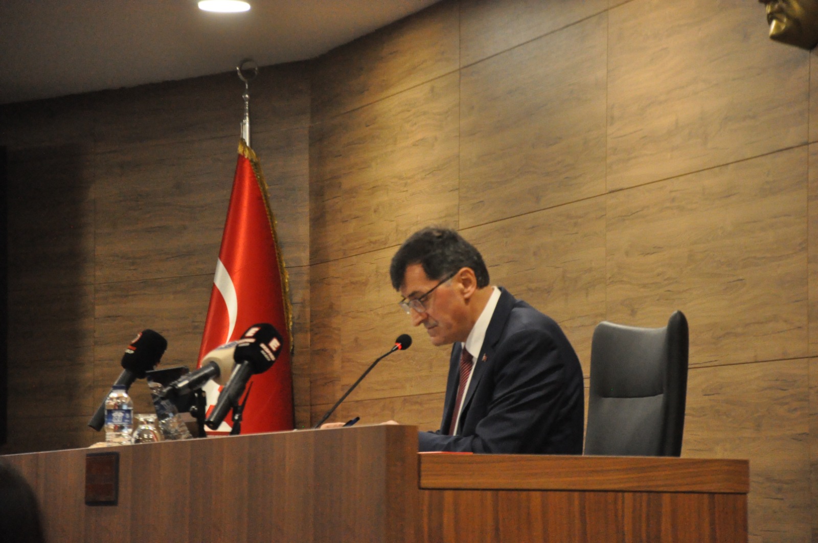 30Bb49E9 1Cd1 41Cf Ab38 44Cc2D7Fdf00