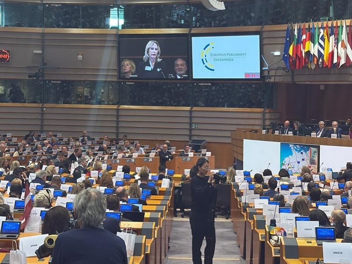 3B17C3B6 B1Bb 4756 Aa84 18Ecca5F62E4