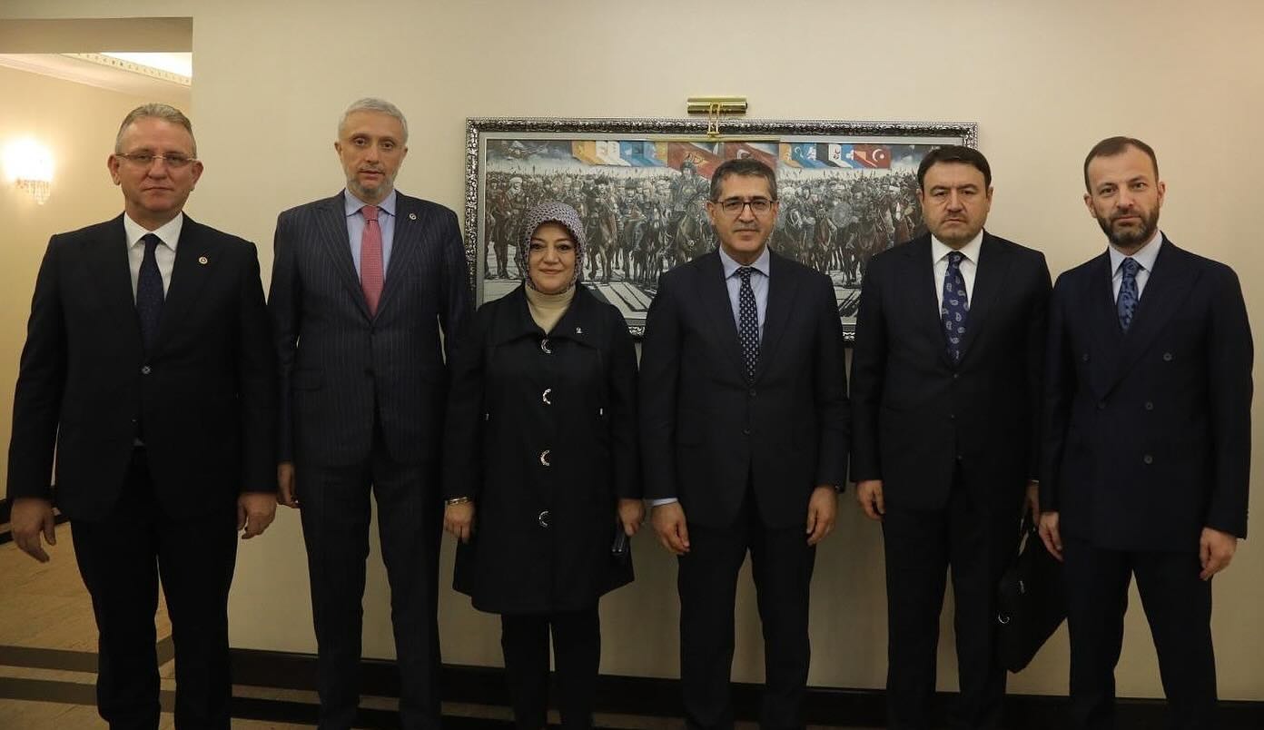 534B8Cf7 D664 4Cdd 884A D6B629C2B45A