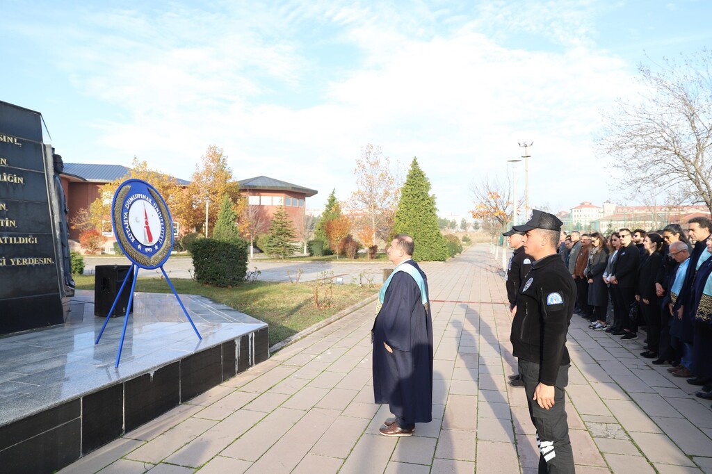 5796A602 C47E 46F1 9A48 3Bf584D88Bec