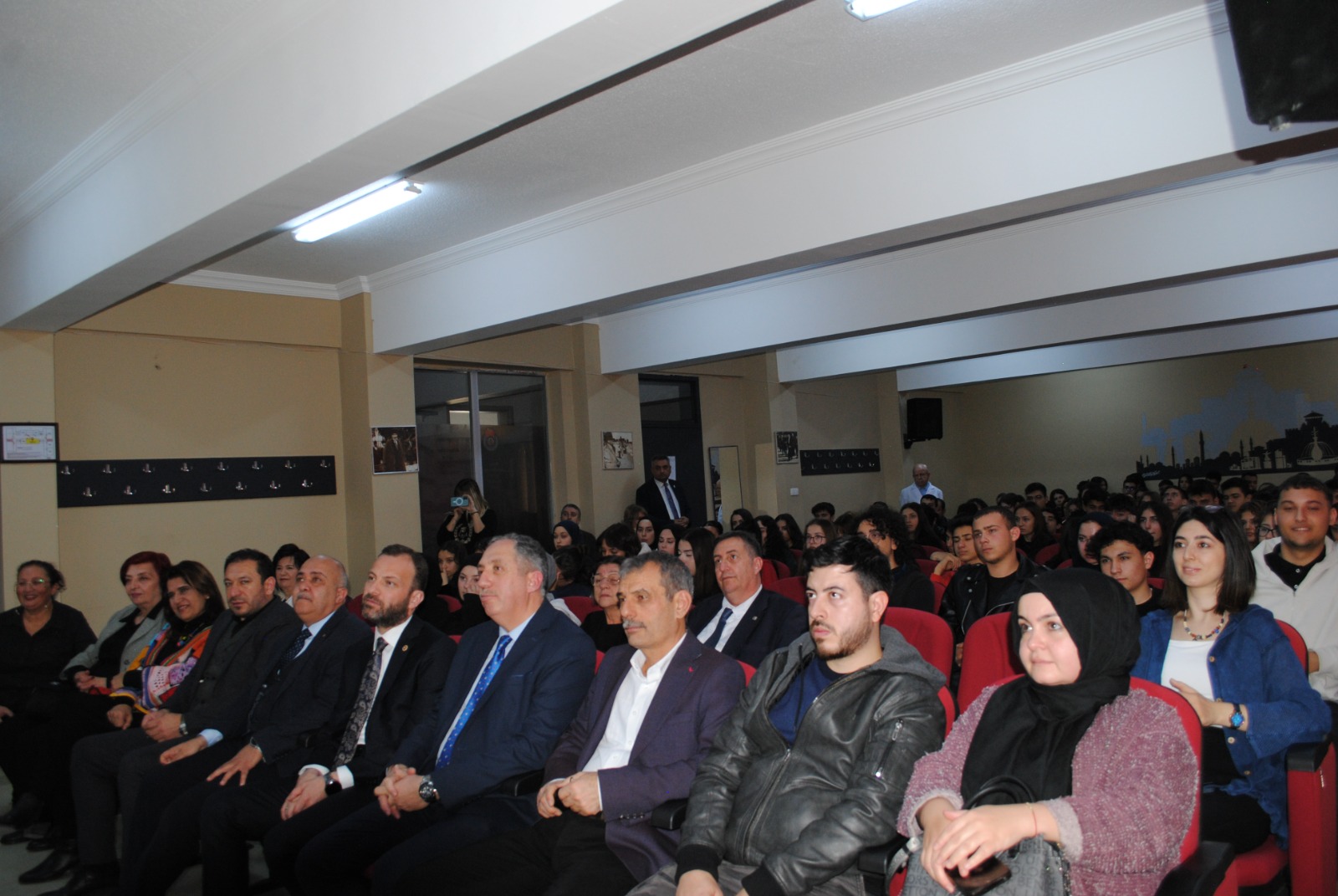 59C73062 F313 4A89 9D08 2F68Bba25E64