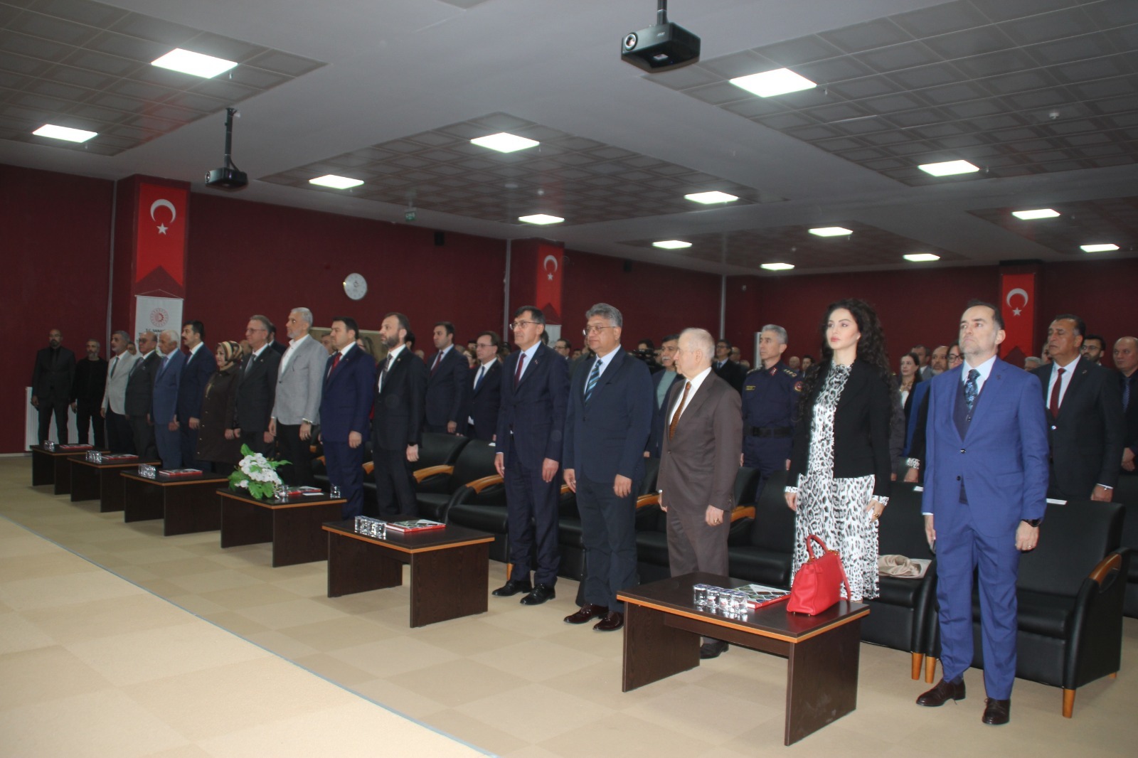 5Ad3D570 3494 4146 A23D 7F391D9163Be