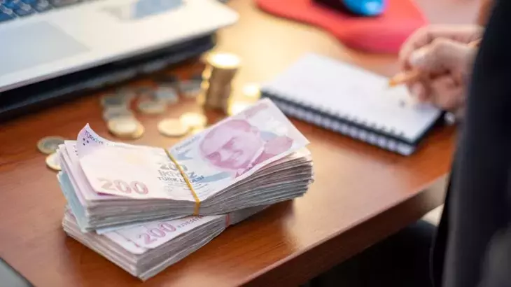 61B087Ee86B244348044F279