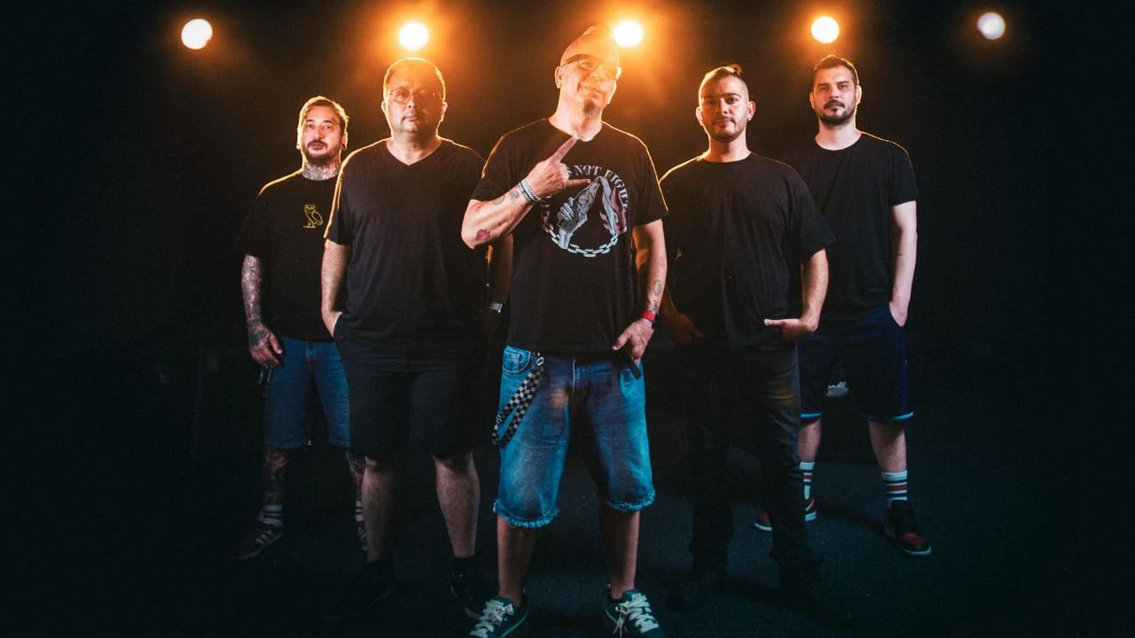 6C8Eabc8 17A7 4233 822F 2Aed40Ff7E5A-1