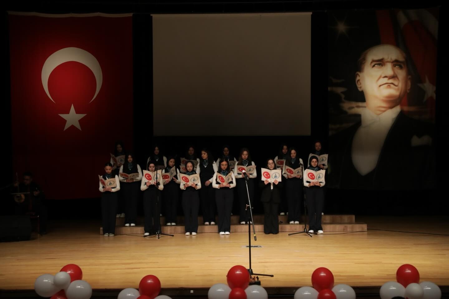 6D3A9Fdd 9558 4Dbb 8A5A Ee592Bf598Ec