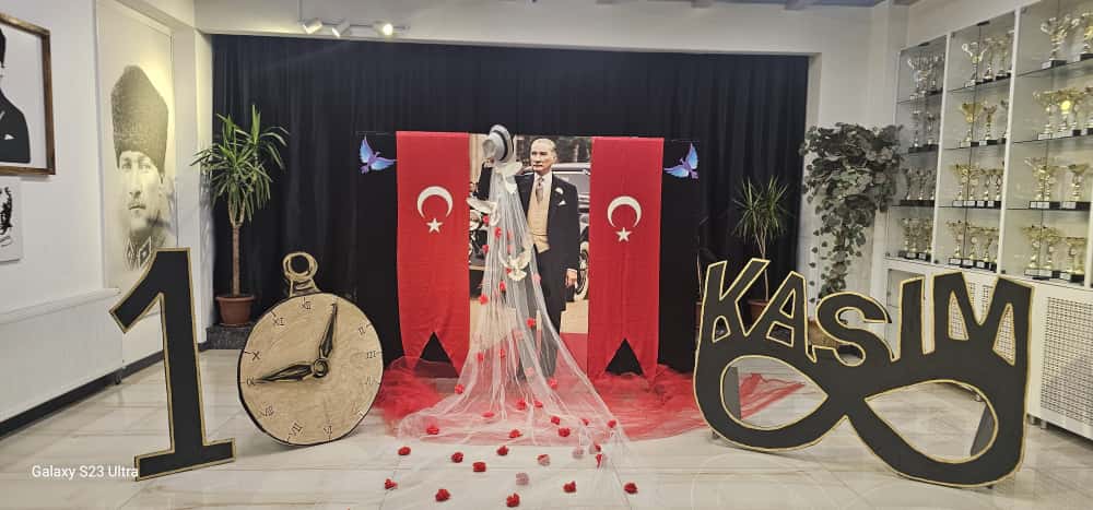 7C5C4E9F F432 42Ef 84B8 Aaafa2Bb8C50