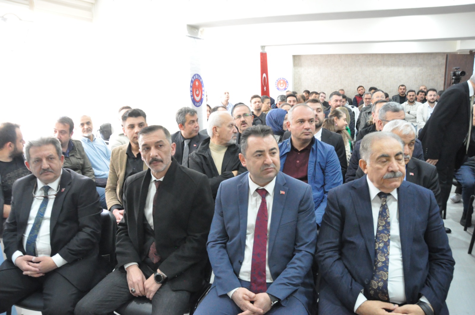 85438395 E8C8 43E1 8005 E1A92168052A