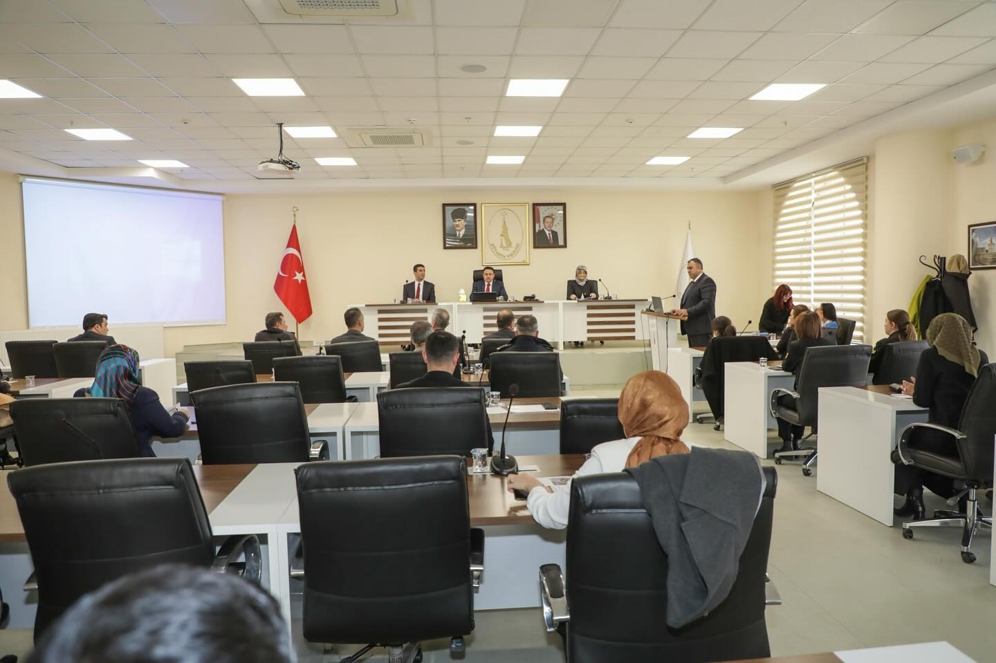 Aad648Df 2B76 4573 99F6 6704393A31Fd