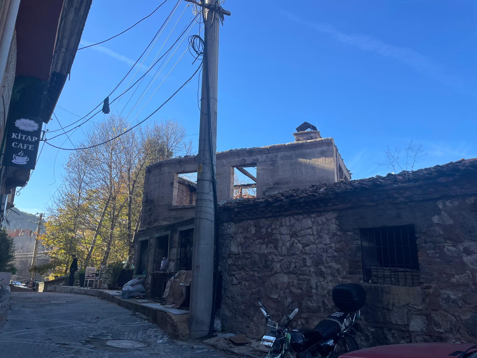 Ad23F730 1697 485A B937 090D3Ac7167C