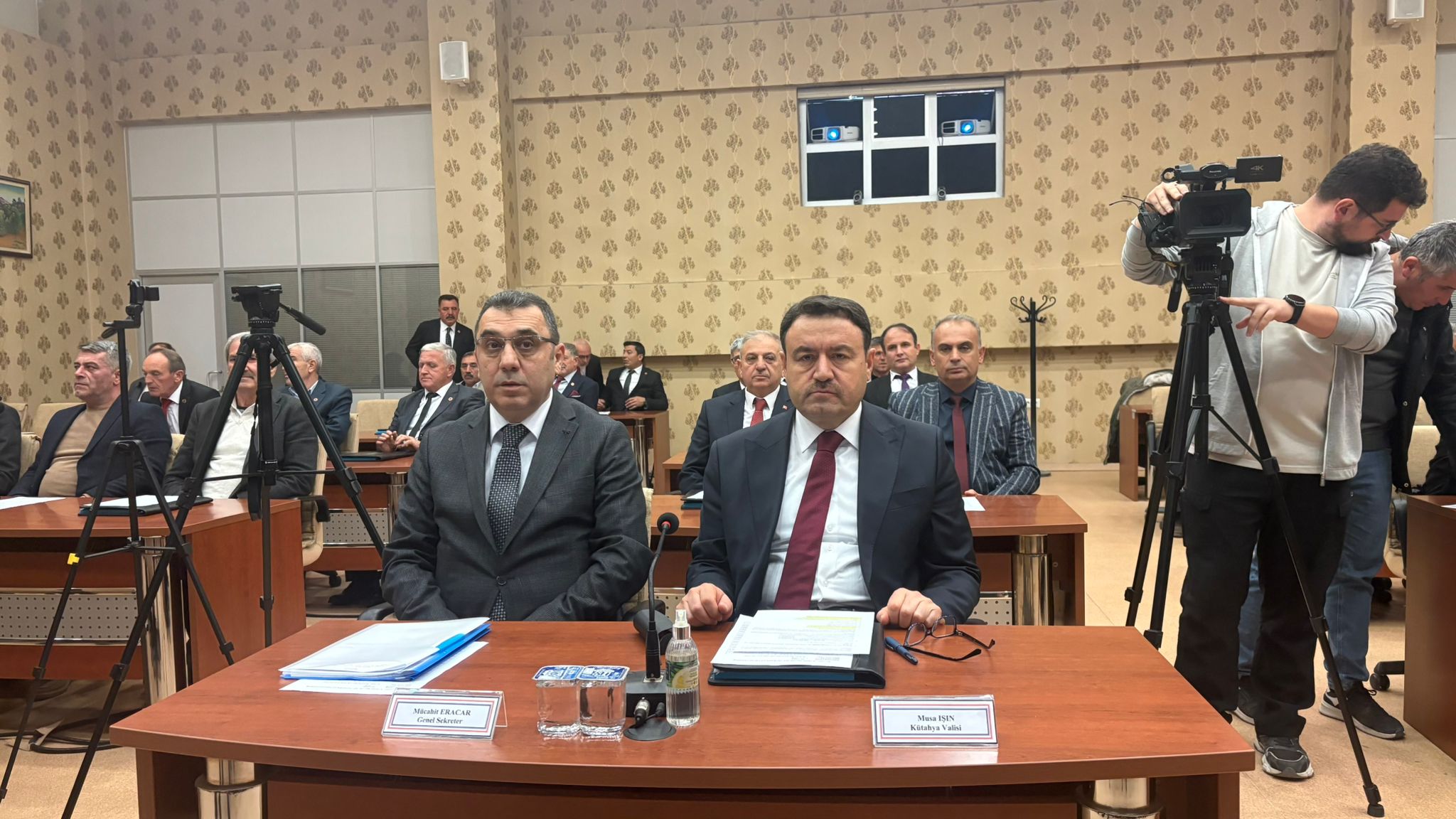 B9481A8F 94E6 4Da0 A46B 957872976F3A