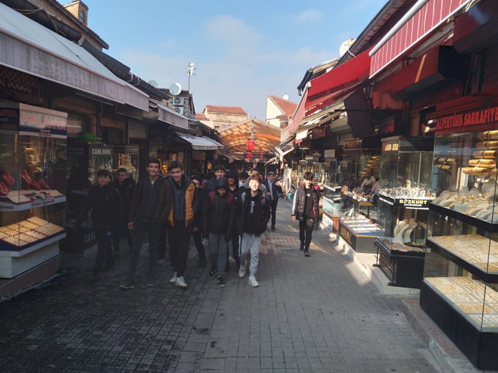 Bae94C32 1608 4455 9Ec4 734Ef72B3Fdf