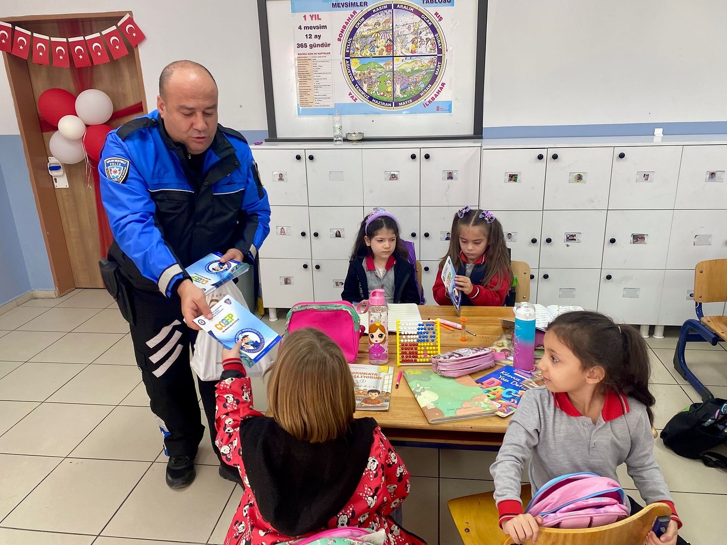 Dc5804B8 9De1 4C82 81Dd 17D5564986Ed