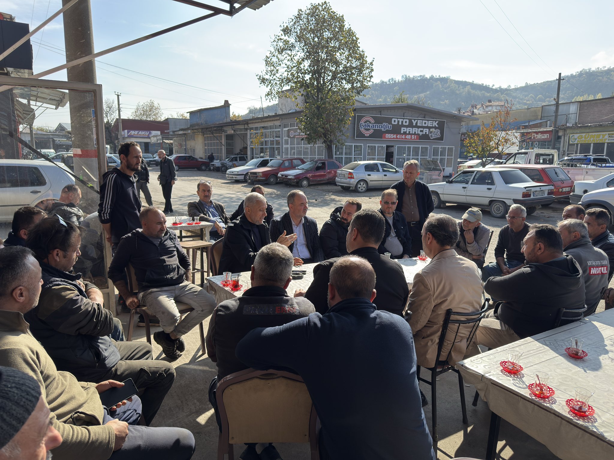 G5 P Gev W Wg A A Y Sq