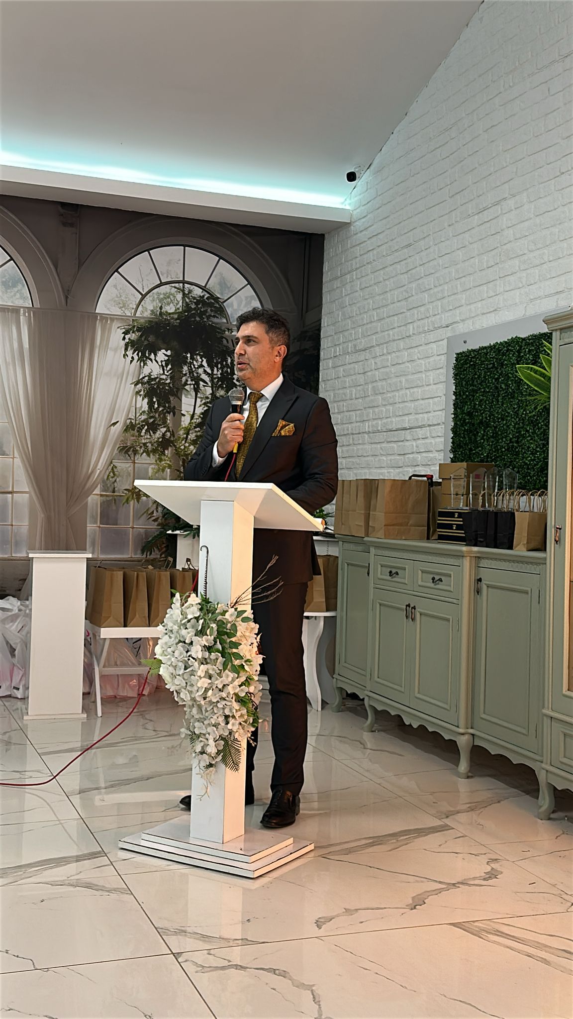 I M G 20251122 W A0023